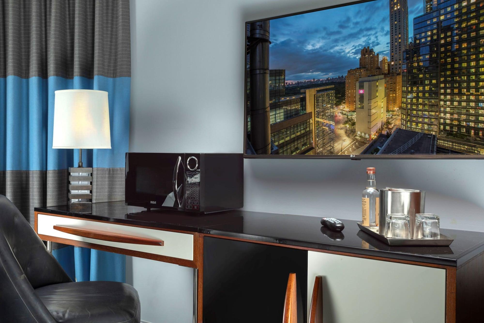 6 Columbus Central Park Hotel New York City Exterior photo